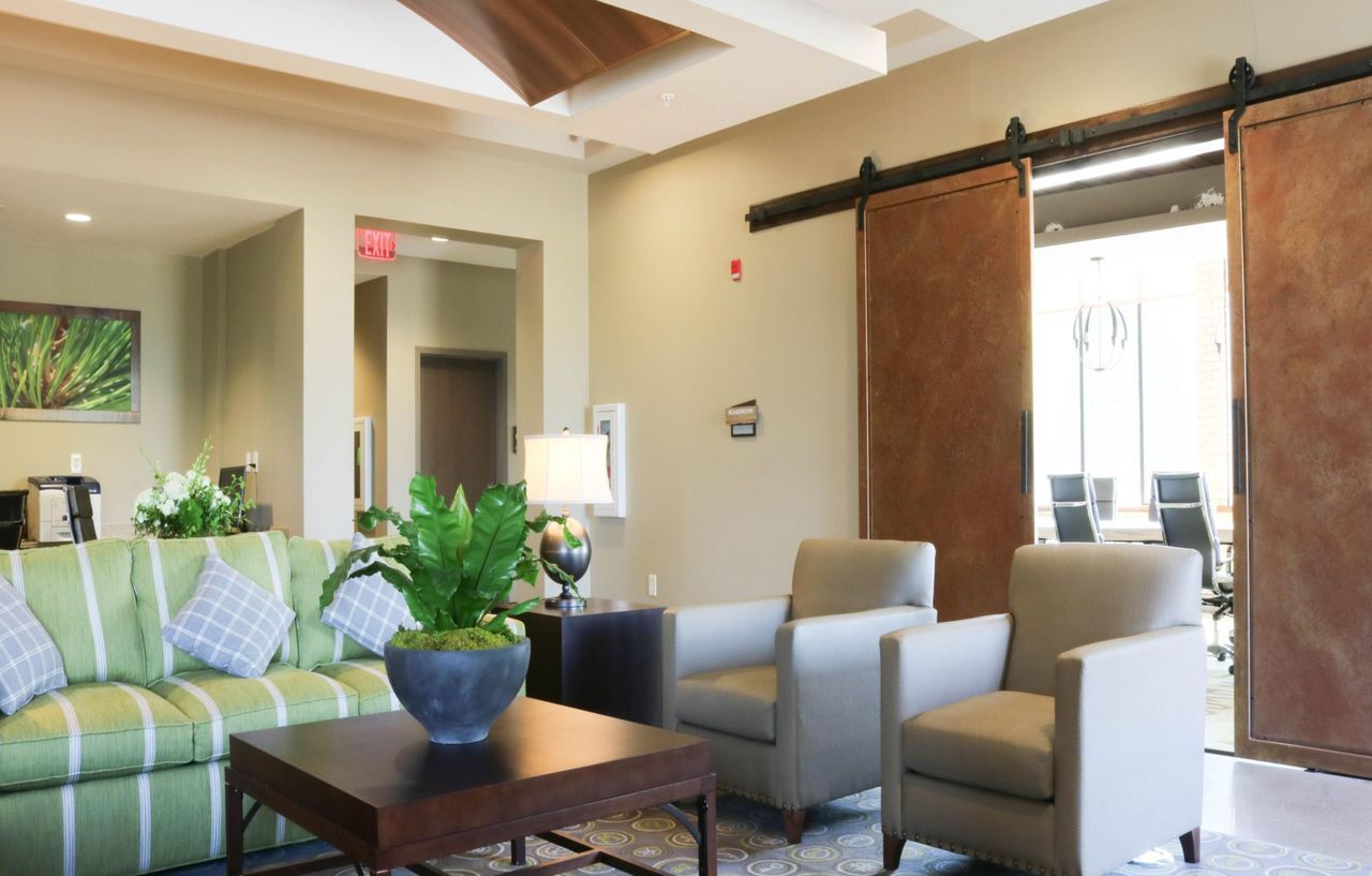 Hotel Indigo Traverse By Ihg 3*